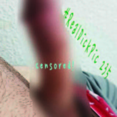 RealDickPic 235